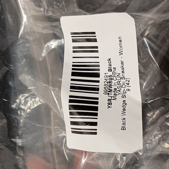 NEW YASIRUN Black Wedge Slip-On Sneaker - Women Size 9 - Picture 9 of 10